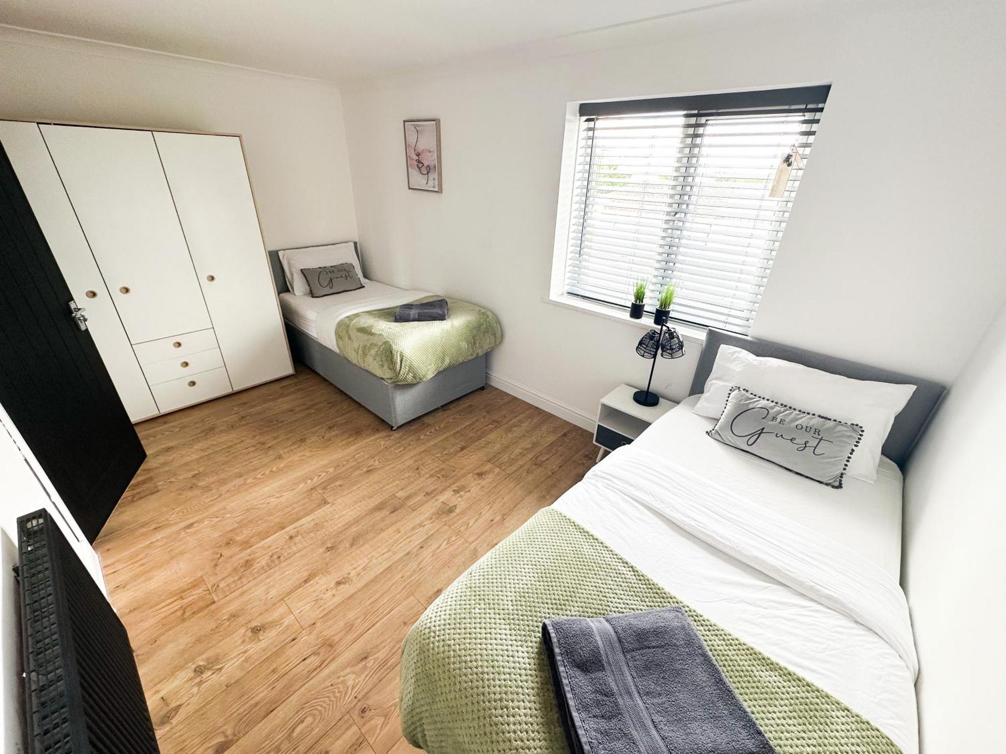 Villa Nec-Airport-Hs2- 4Min Drive To Nec Marston Green Exterior foto